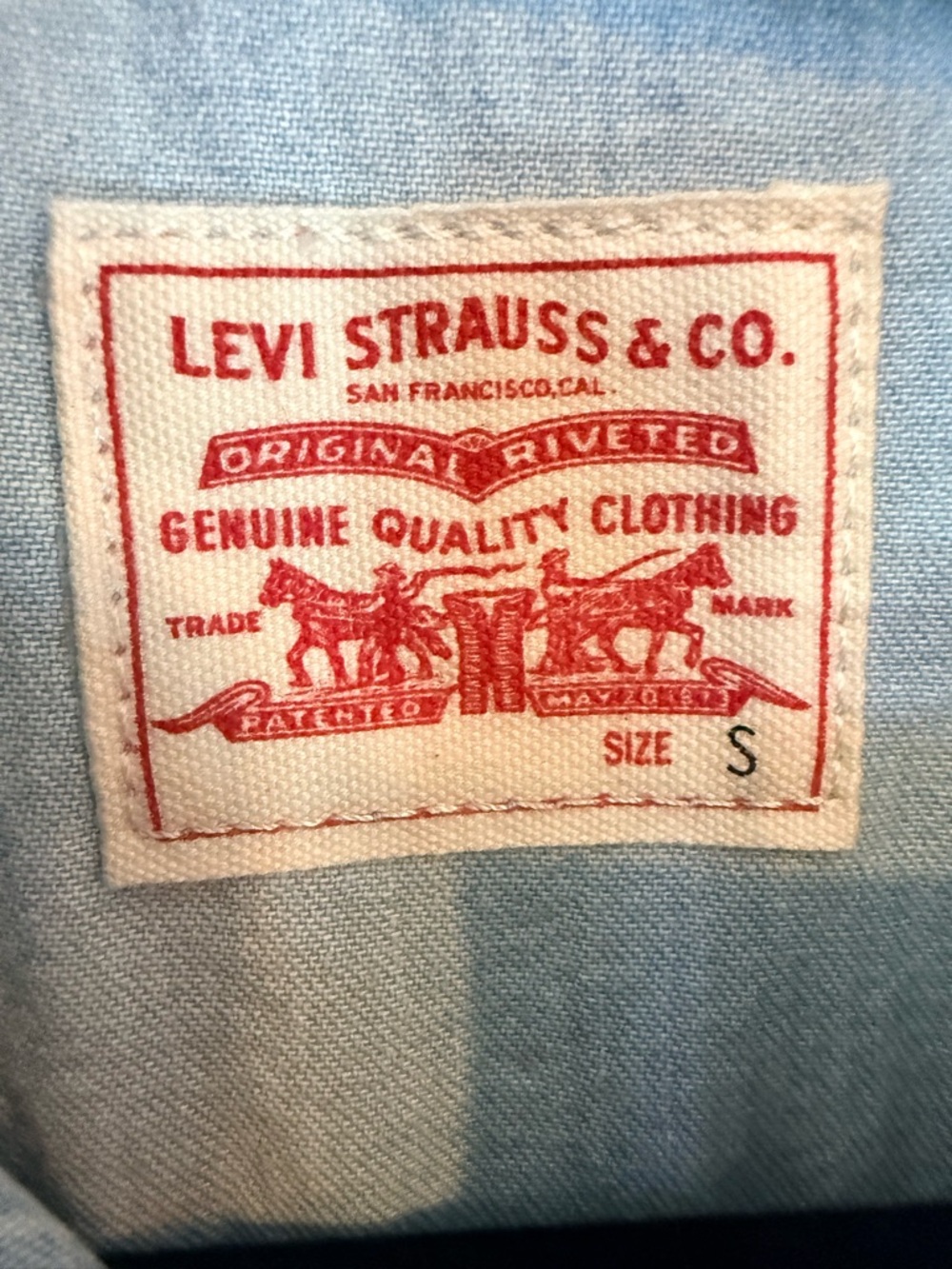 NWT Levi’s Denim Romper Jumpsuit Light Wash Utility Short Sleeve Size S - Picture 8 of 10